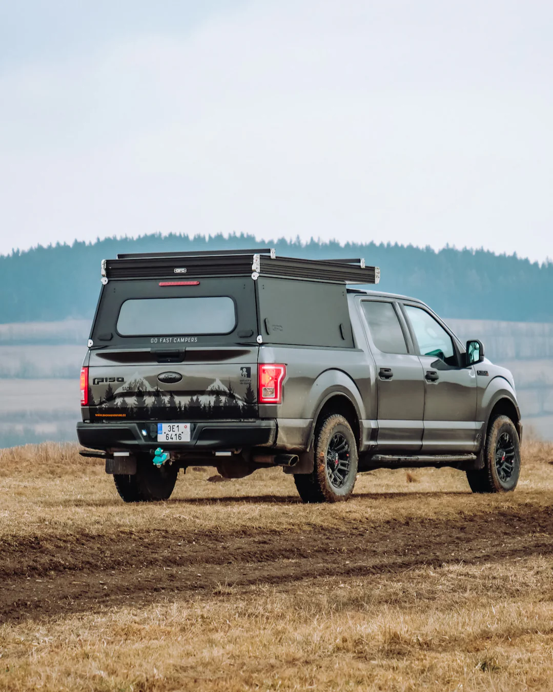V2 Pro Camper - Image 5